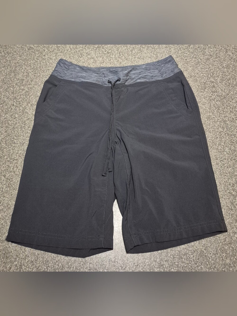 Womens Duluth Trading Co Shorts Size 6